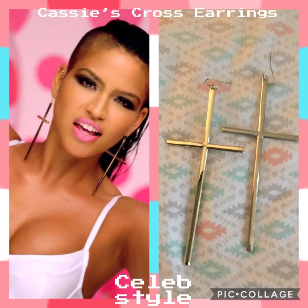 Cassies’s gold cross earrings